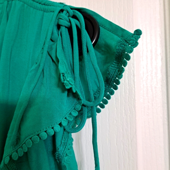 Lulu’s Green Wrap Midi Dress Small - Picture 11 of 12